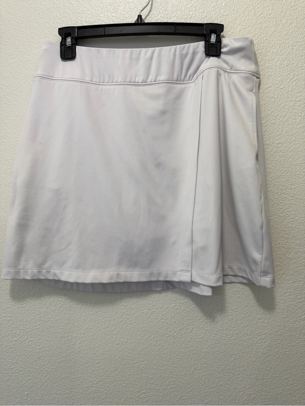 Lady Hagen White Women’s Athletic Skort